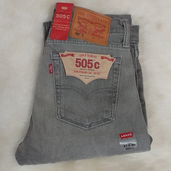 Levi's Denim - HP💗New LEVI'S 505 C